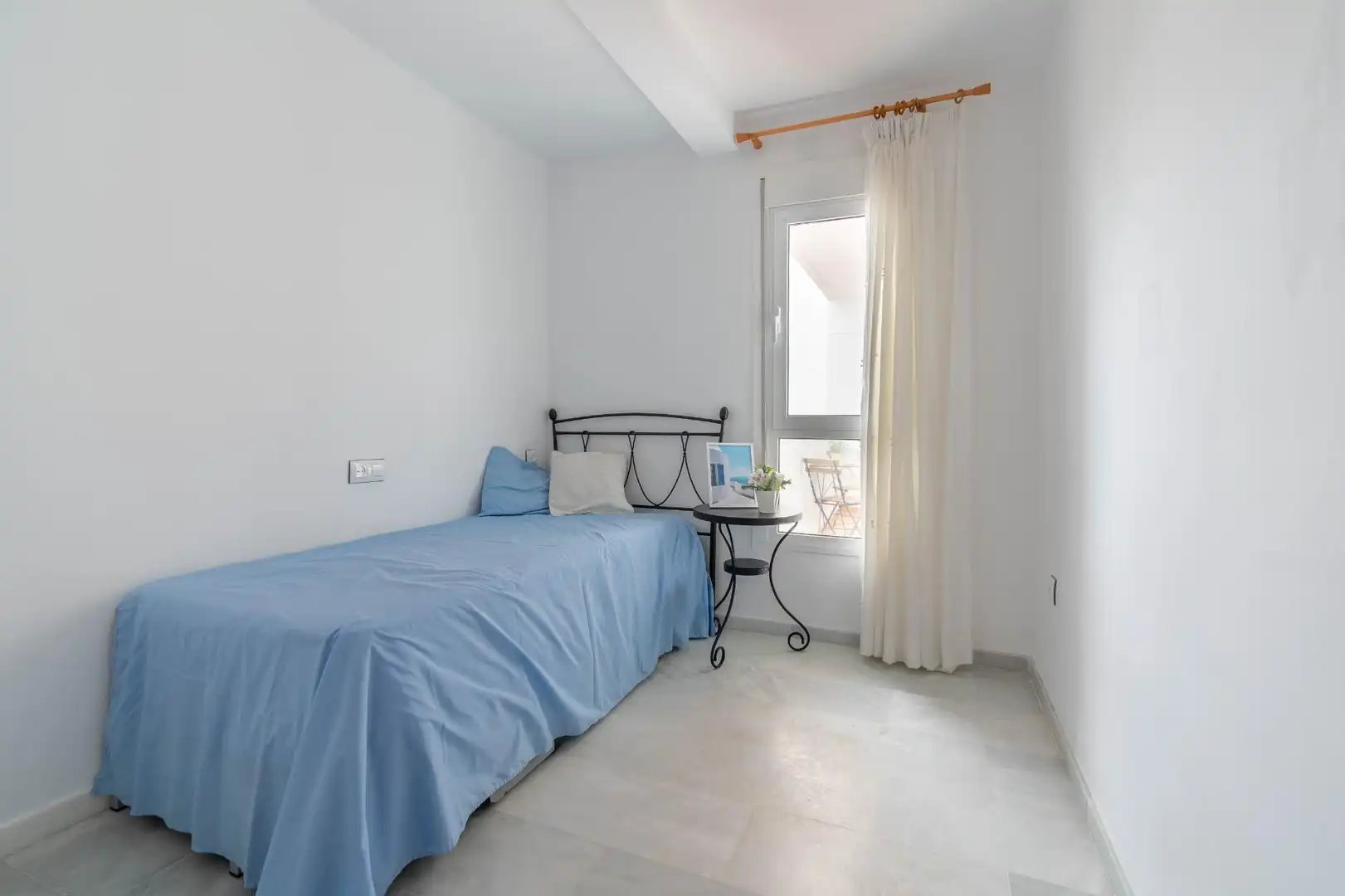 Habitación de Piso en venta en Almería con Aire acondicionado, Terraza y Balcón