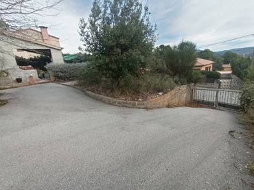 Residential land for sale in Calle Lliris 20