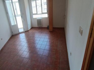 Appartamento con balcone in vendita a Alfredo Atienzar