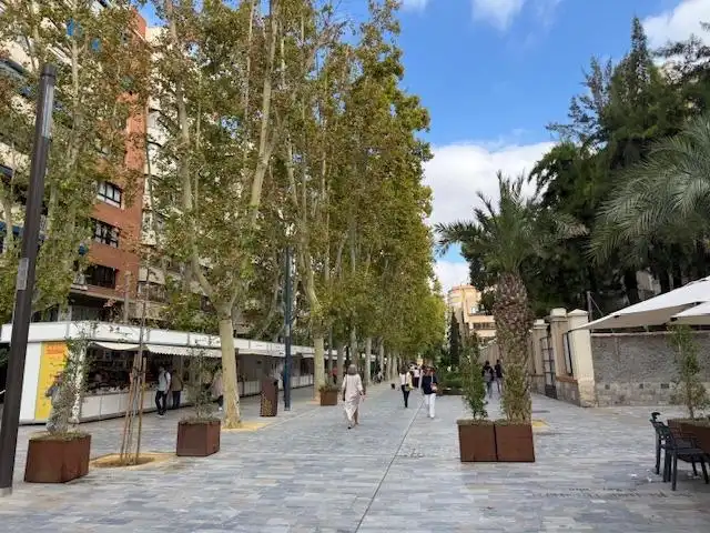Außenansicht von Wohnung zum Verkauf in Murcia mit Klimaanlage, Heizung und Terrasse