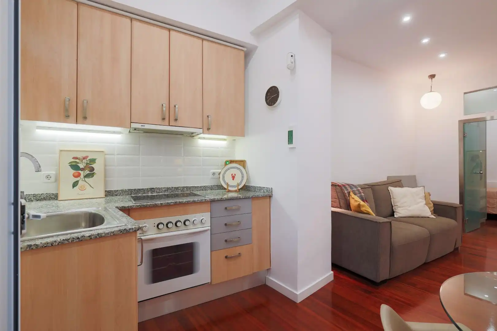 Kitchen of Ground floor for sale in Barcelona  with Air Conditioner, Heating and Parquet flooring