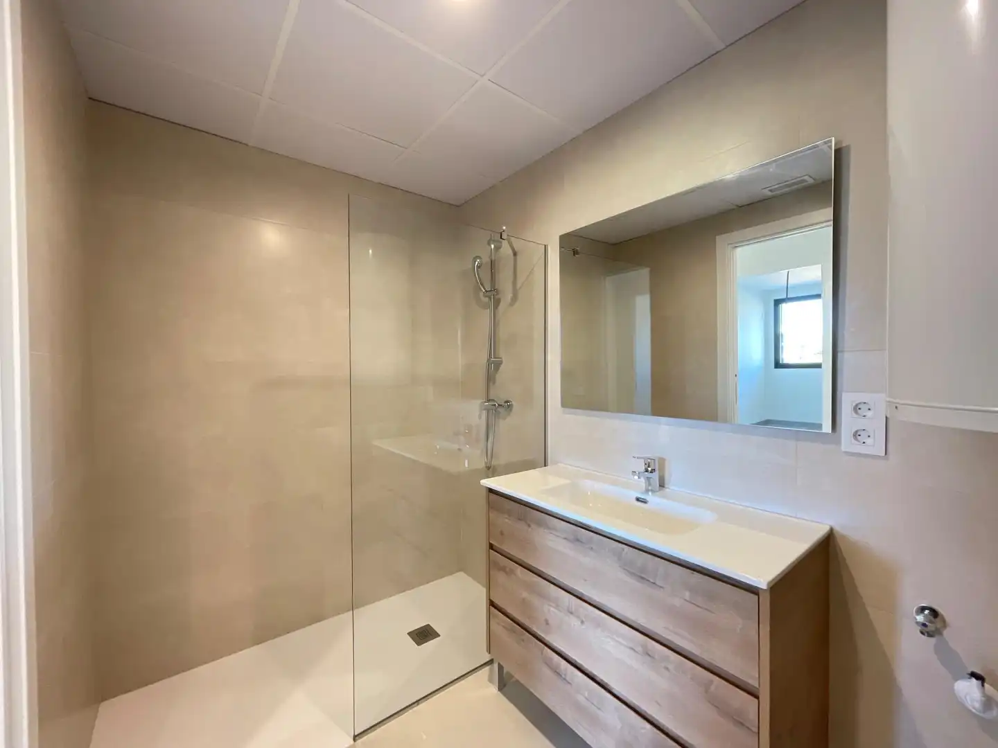 Appartamento con terrazza in vendita a CESAR MARTINELL I BRUNET, imagen 22
