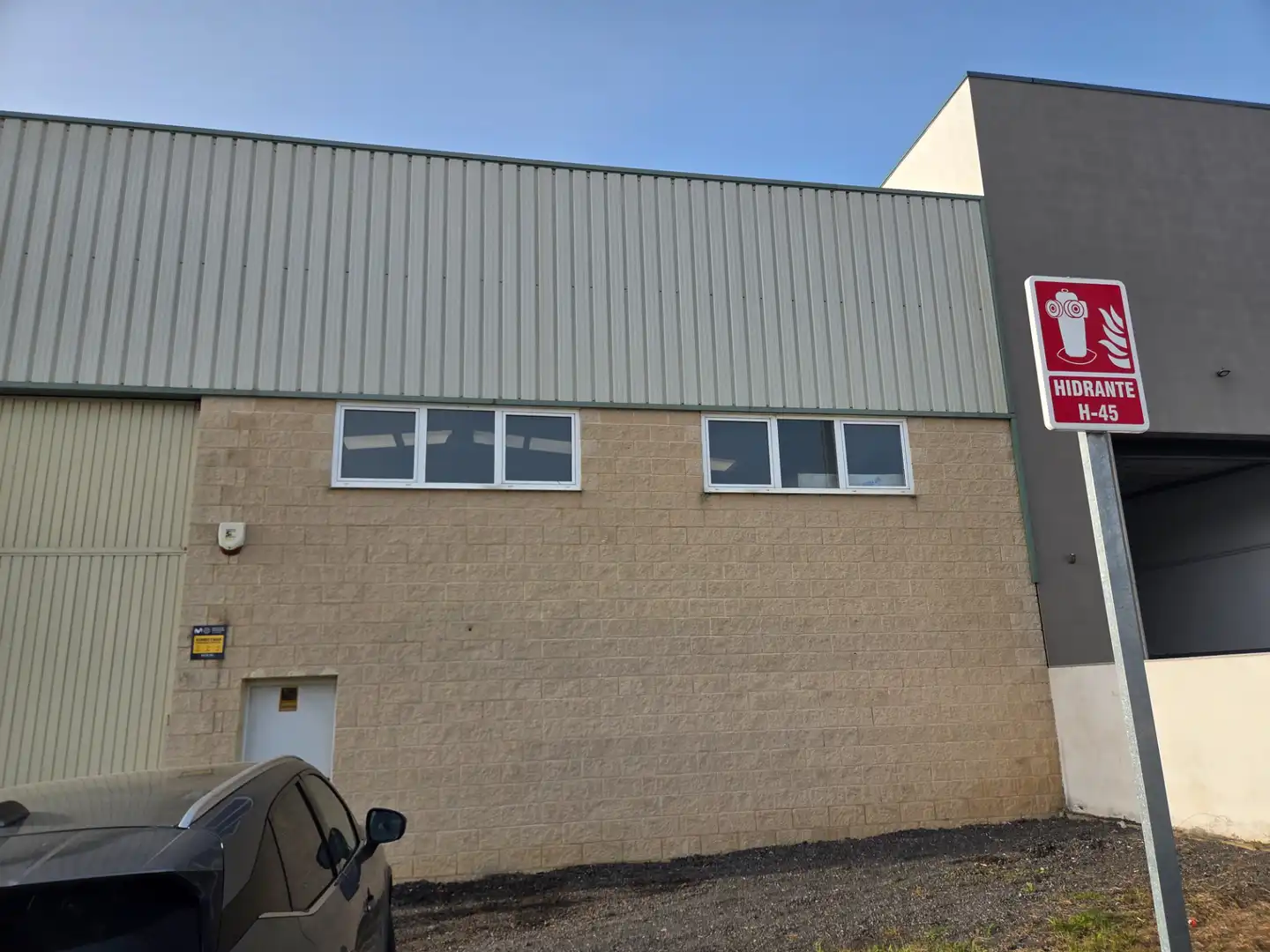 Exterior view of Industrial buildings for sale in Barreiros