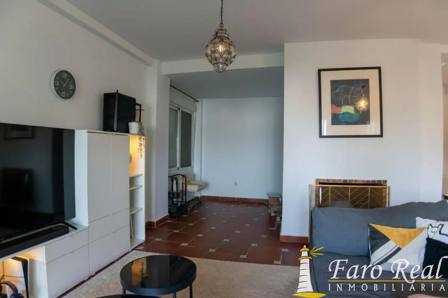 Sala d'estar de Casa o xalet en venda en Sanlúcar de Barrameda amb Aire condicionat, Jardí privat i Terrassa