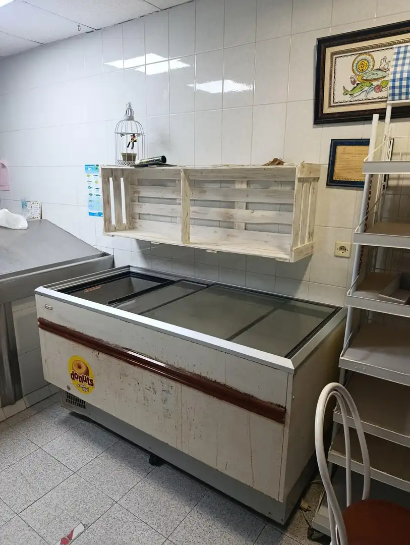 Local comercial en venta en Calle LEPANTO 17, imagen 3