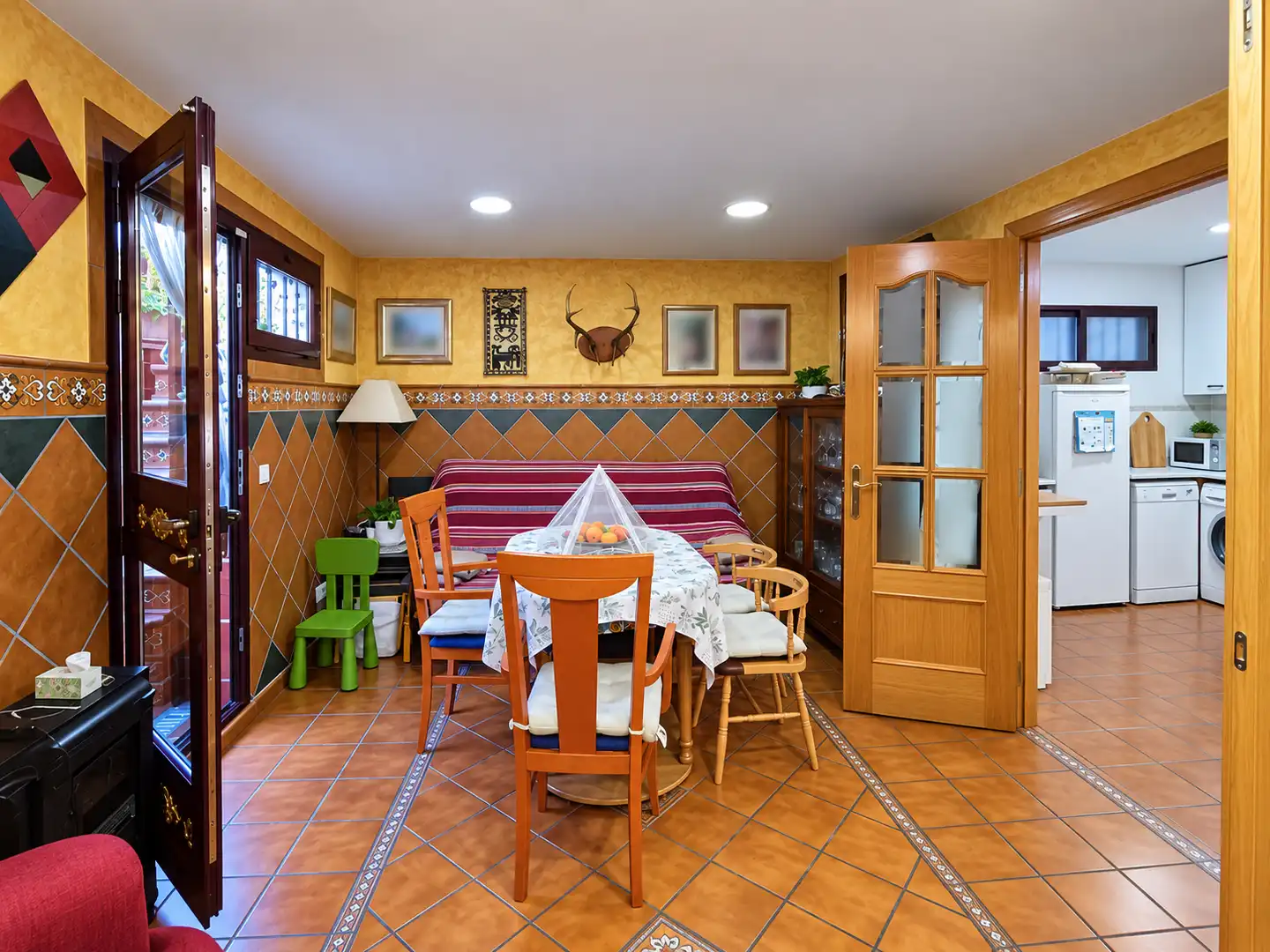 Casa adosada en venta en Valderas - Los Castillos