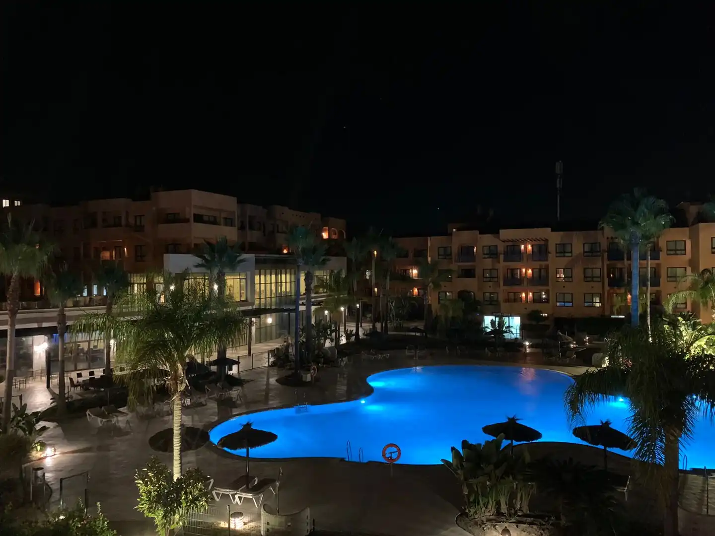 Swimming pool of Apartments for sale in Estepona  with Air Conditioner, Terrace and Swimming Pool