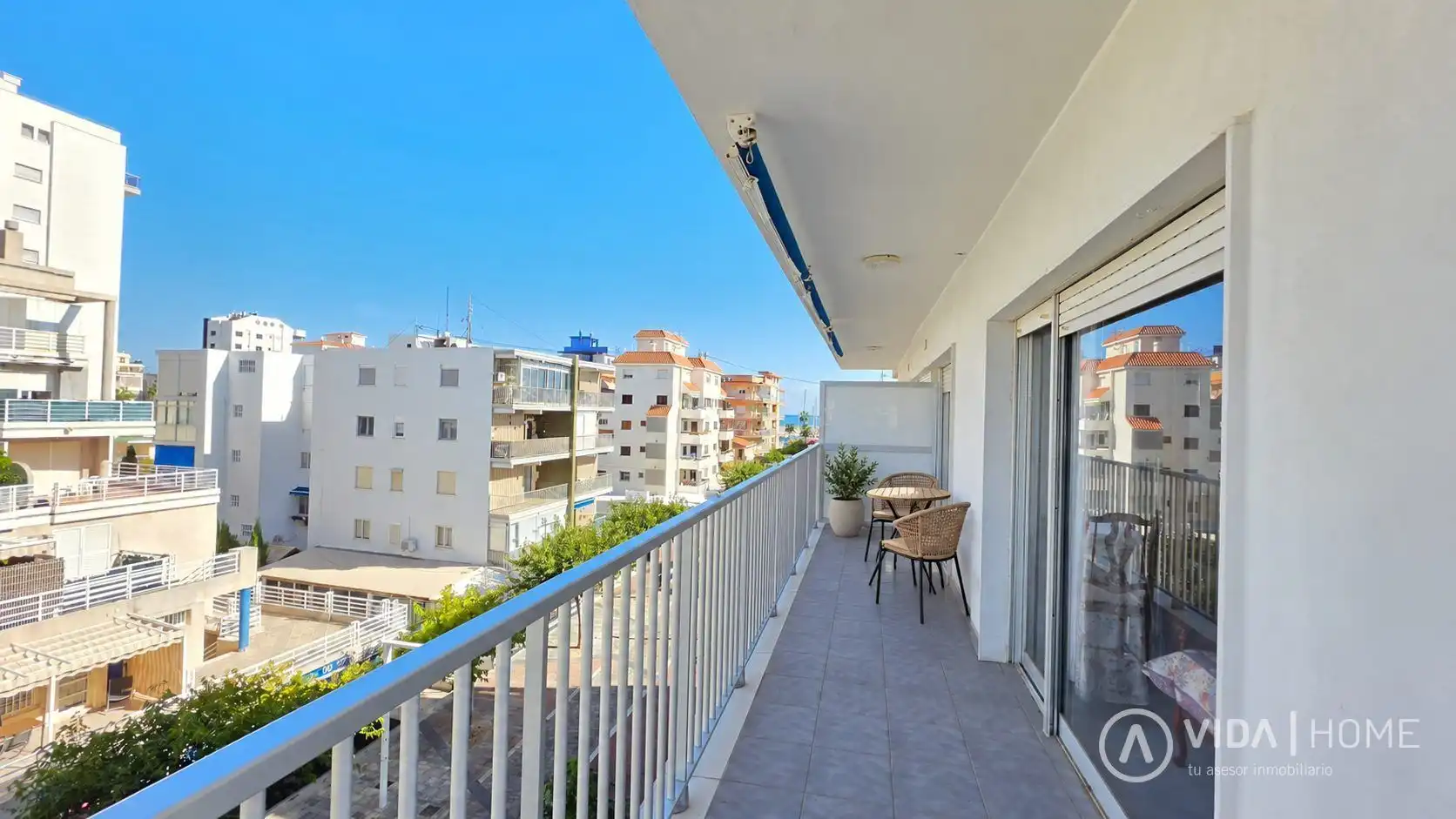 Terrassa de Apartament en venda en Gandia amb Terrassa i Moblat