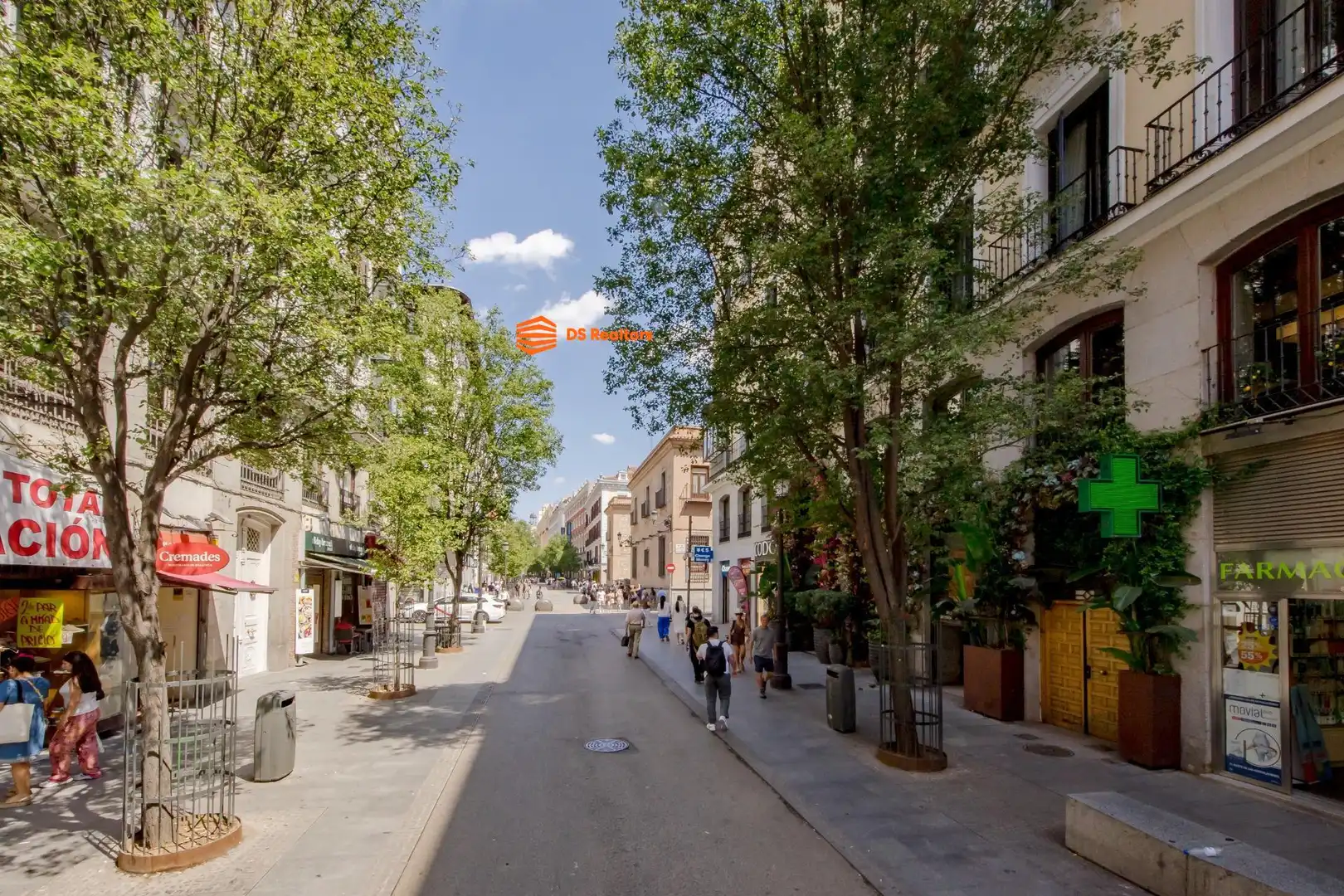 Vista exterior de Pis en venda en Madrid amb Aire condicionat, Calefacció i Balcó