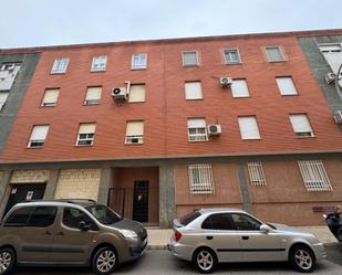 Vista exterior de Pis en venda en Badajoz Capital amb Aire condicionat, Calefacció i Terrassa