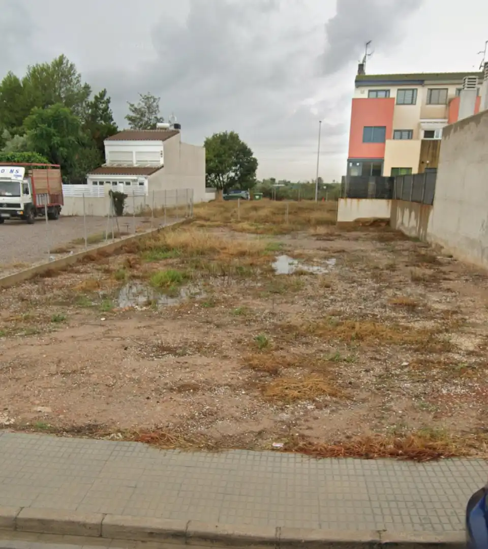 Wohnbaugrundstück zum Verkauf in Carrer del Lledoner 6, imagen 4