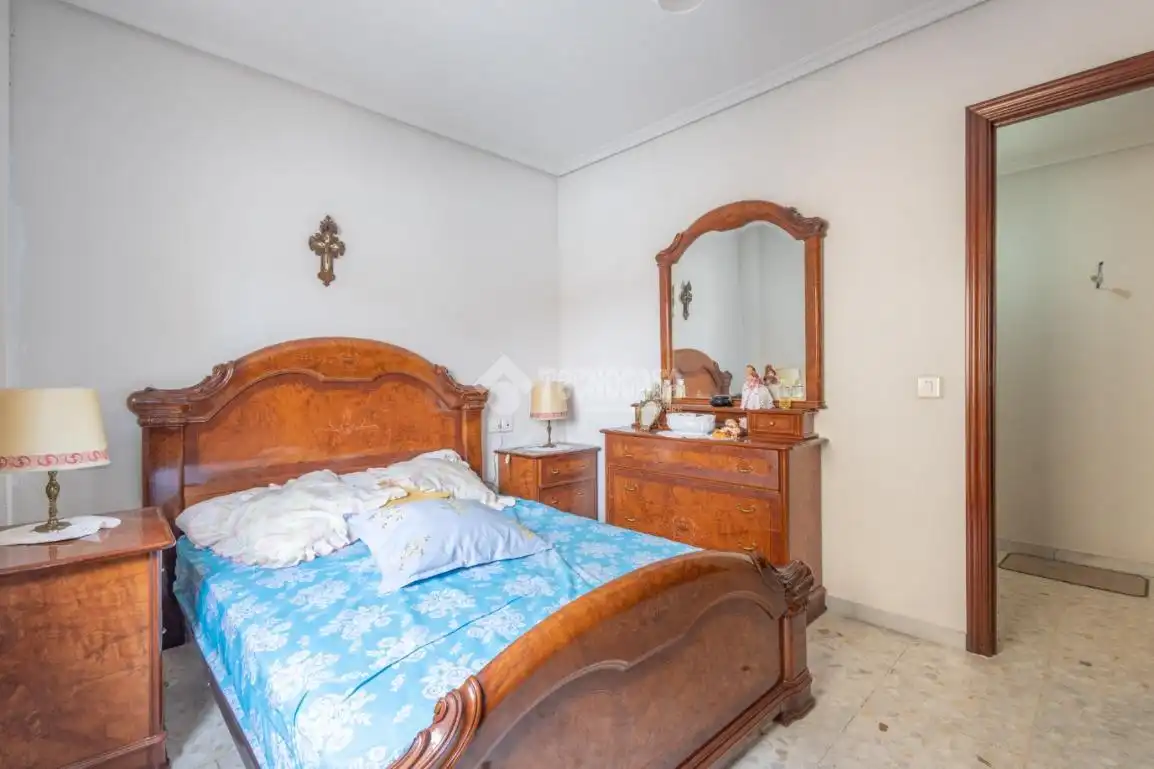 Bedroom of Flat for sale in Villares de la Reina  with Heating