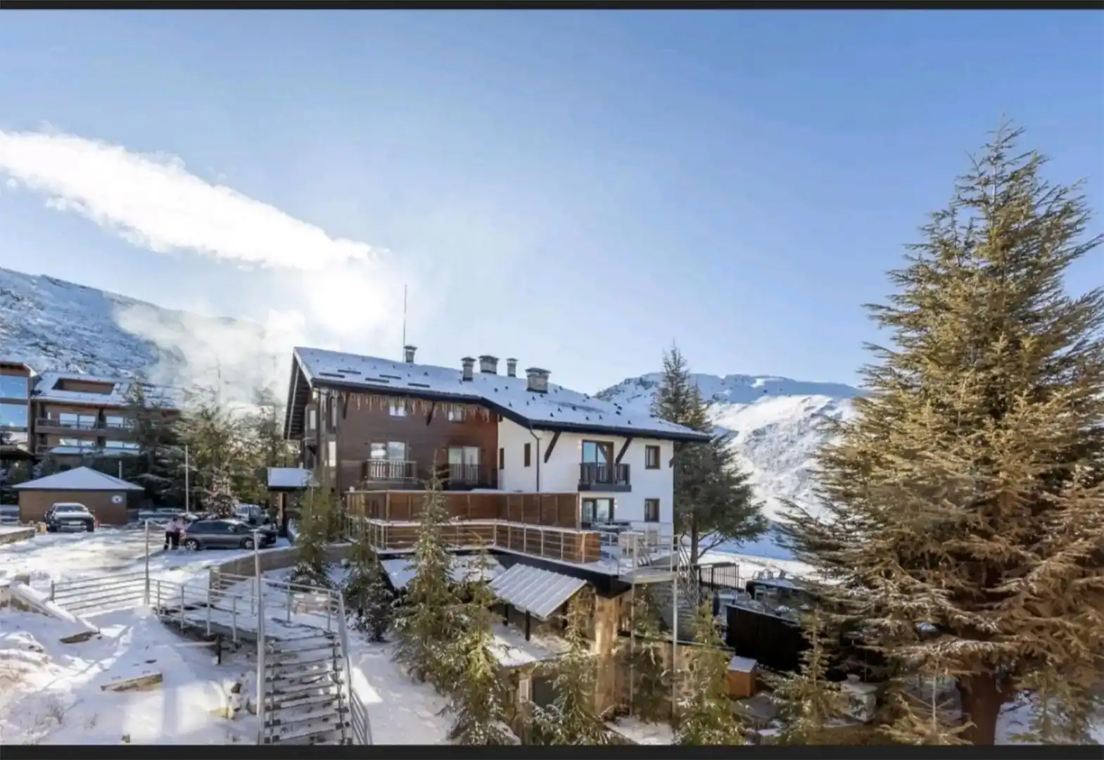 Vista exterior de Pis de lloguer en Sierra Nevada amb Piscina