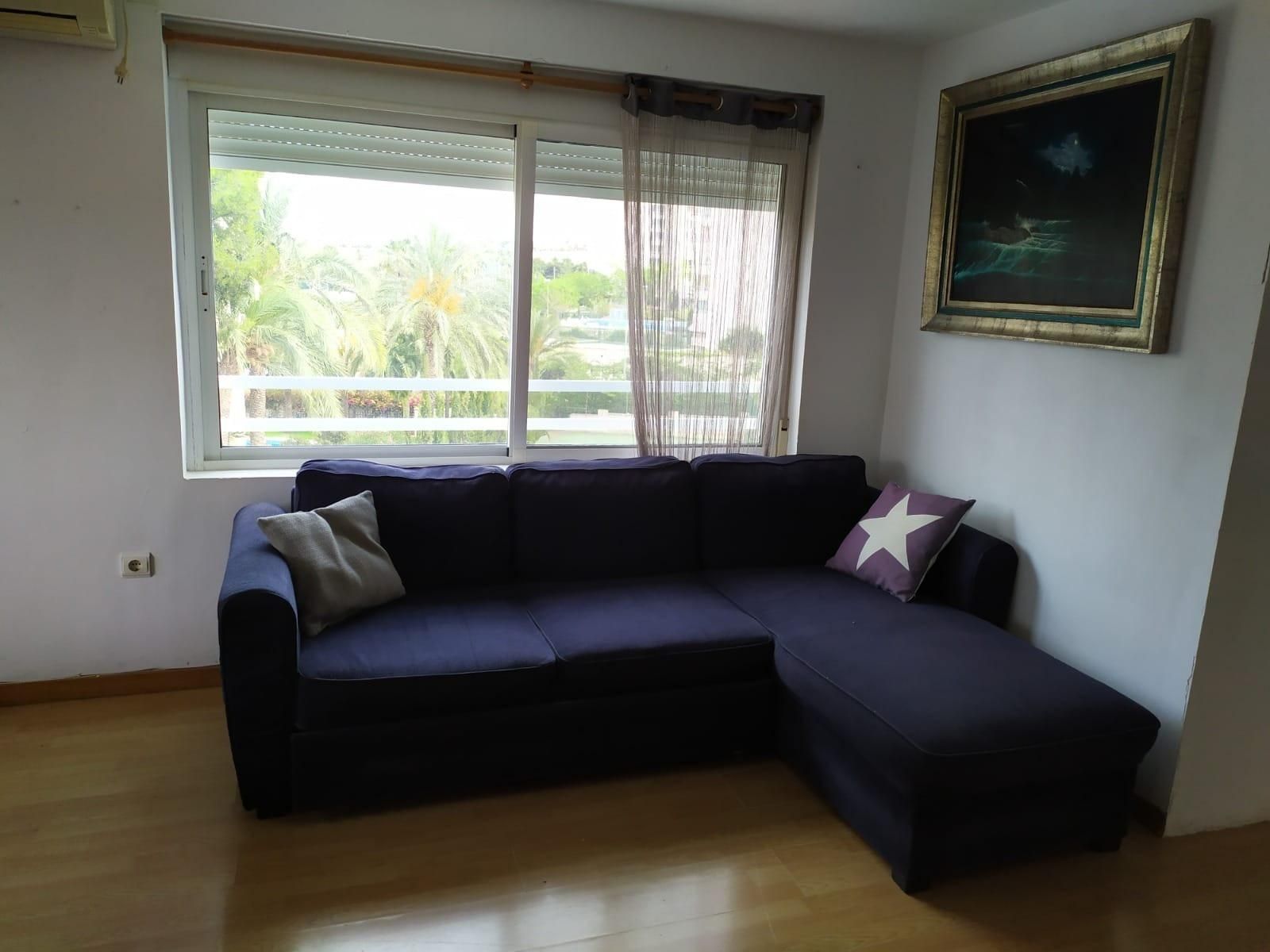 Sala d'estar de Apartament en venda en Alicante / Alacant amb Aire condicionat, Calefacció i Jardí privat