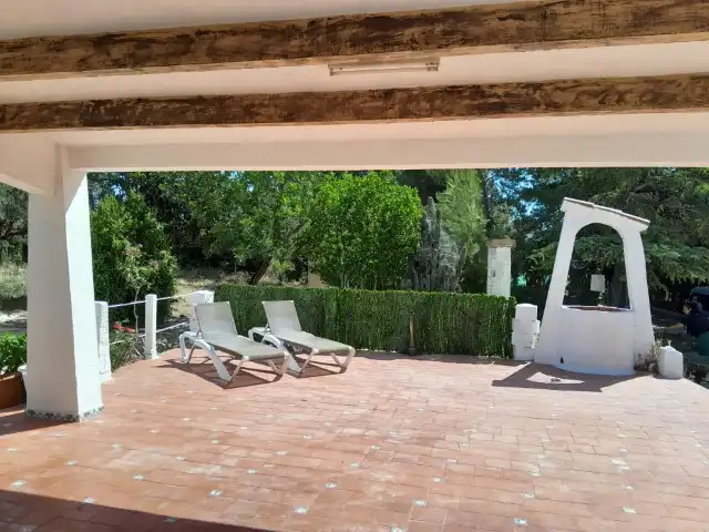Detached house with pool for sale in Montroi / Montroy, imagen 3