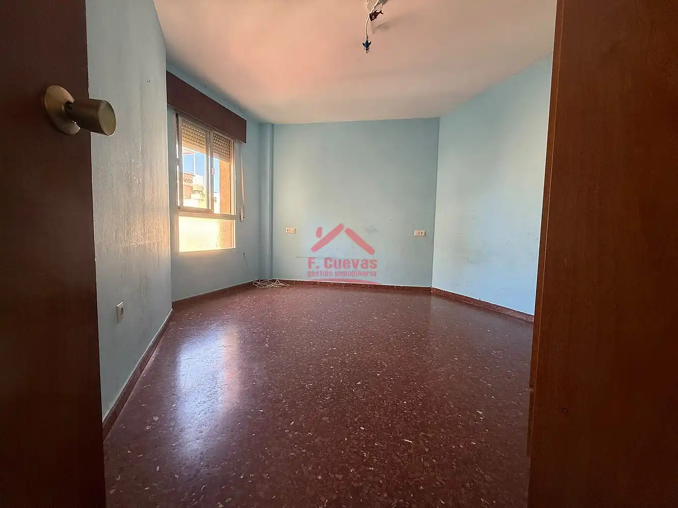 Habitación de Apartamento en venta en Nerja con Terraza