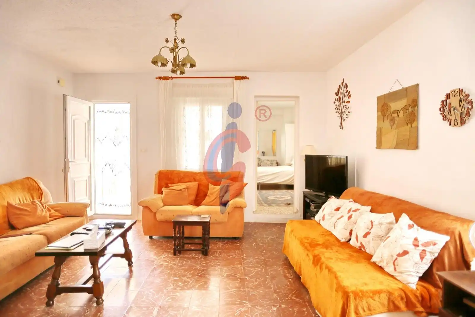 Wohnzimmer von Haus oder Chalet zum Verkauf in Hondón de las Nieves / El Fondó de les Neus mit Privatgarten, Abstellraum und Schwimmbad