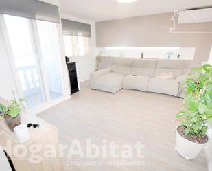 Living room of Attic for sale in Riba-roja de Túria  with Air Conditioner, Heating and Private garden