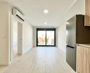 Sala d'estar de Apartament de lloguer en Albal amb Aire condicionat, Terrassa i Balcó