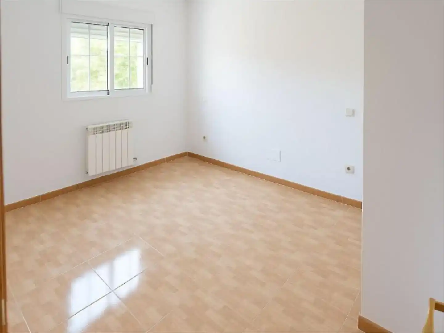 Habitación de Piso en venta en Villacastín con Jardín privado