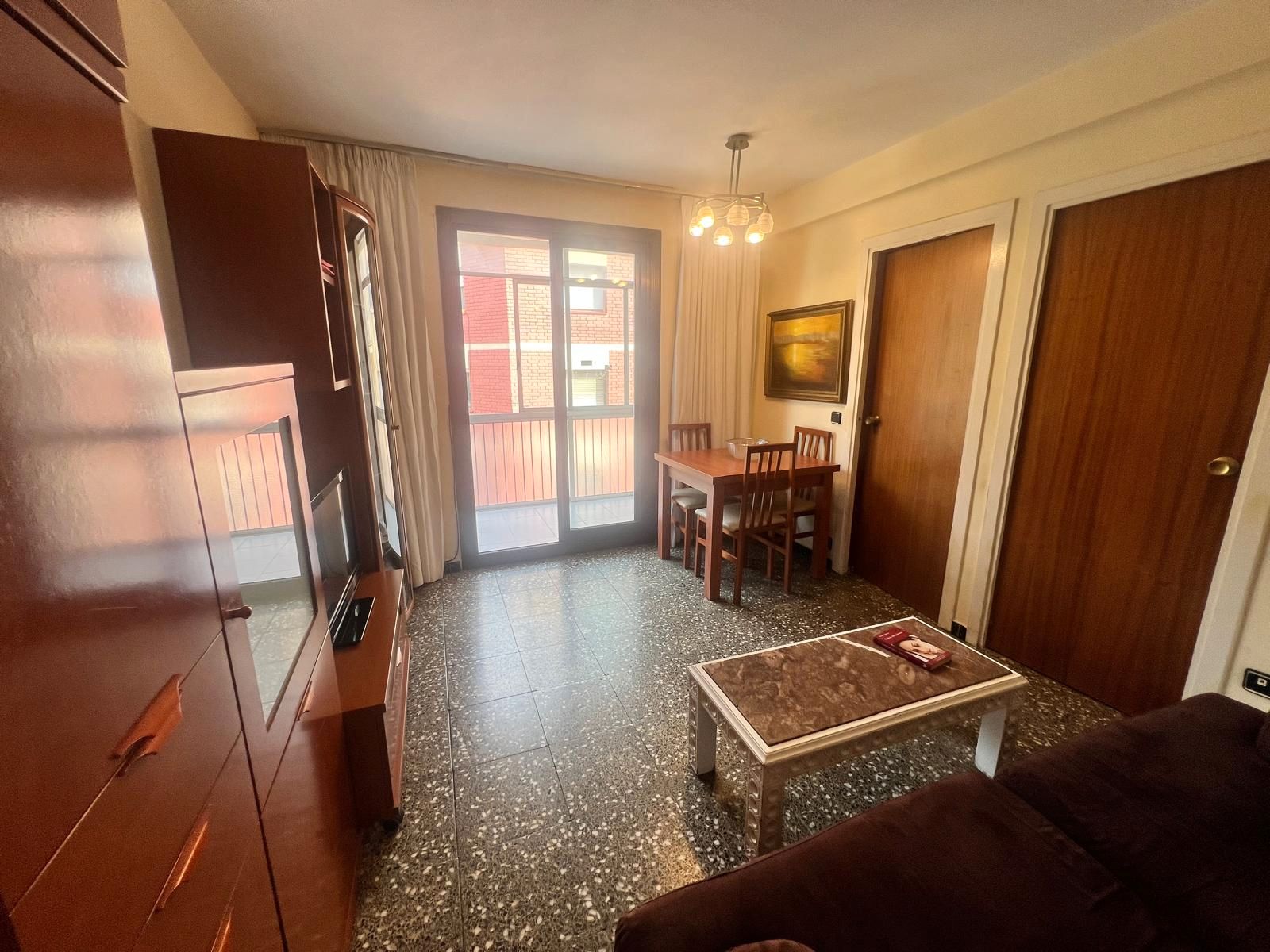 Living room of Flat for sale in L'Hospitalet de Llobregat  with Balcony