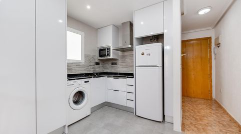 Photo 3 of Apartments for sale in Calle Ramon Gallud, Zona Playa del Cura, Torrevieja