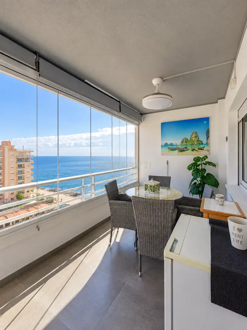 Terrasse von Wohnungen zur Miete in Calpe / Calp mit Klimaanlage, Abstellraum und Ofen