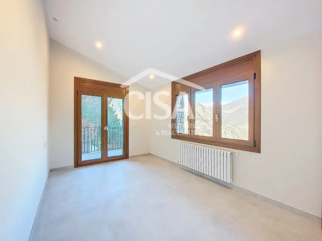 Habitación de Casa o chalet en venta en Sant Julià de Lòria con Balcón