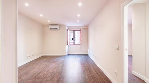Photo 4 of Flat to rent in Calle del Duque de Medinaceli, Centro - Casco Histórico, Madrid