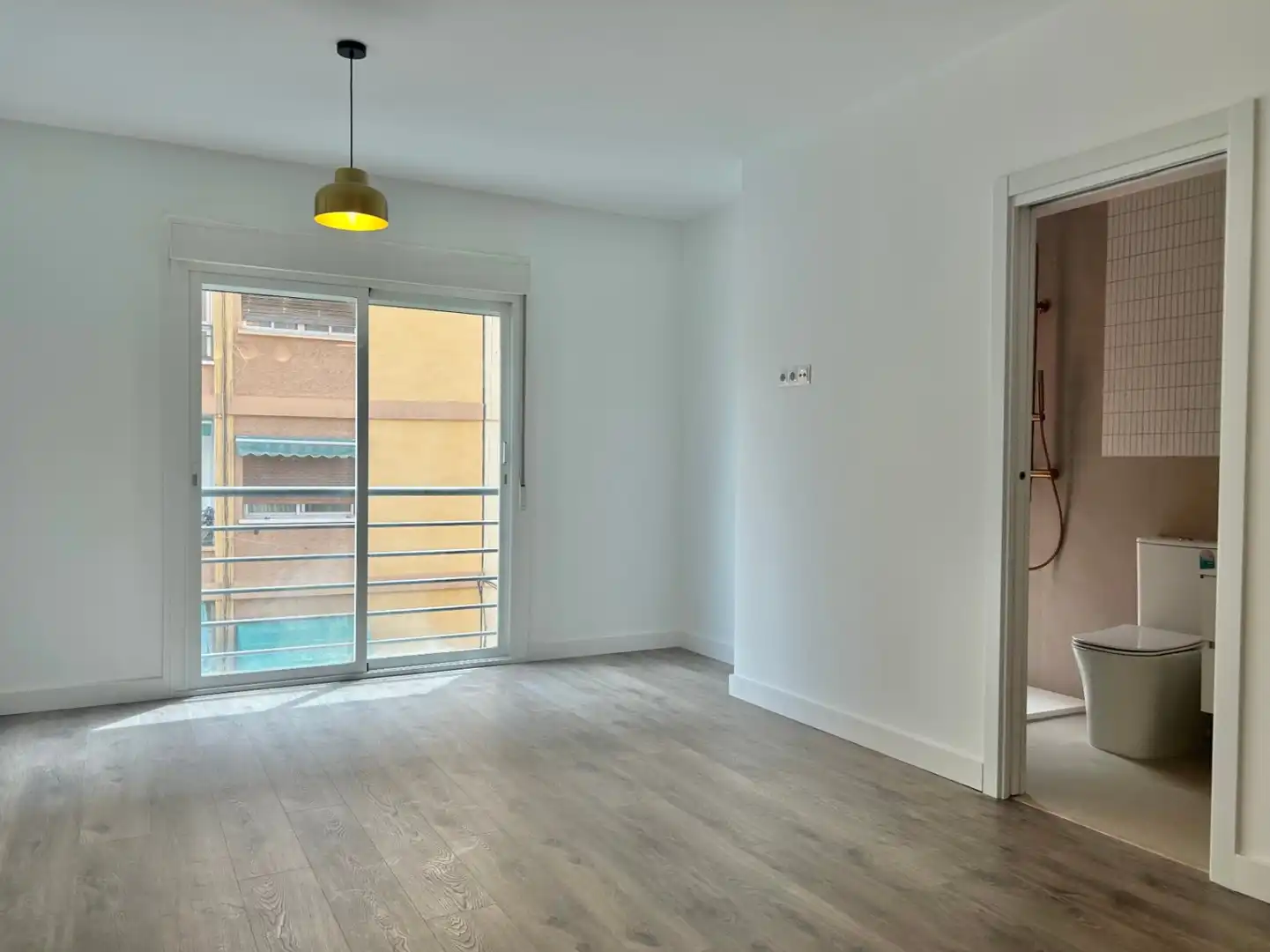 Apartamento con terraza en venta en Bailén - Miraflores, imagen 4