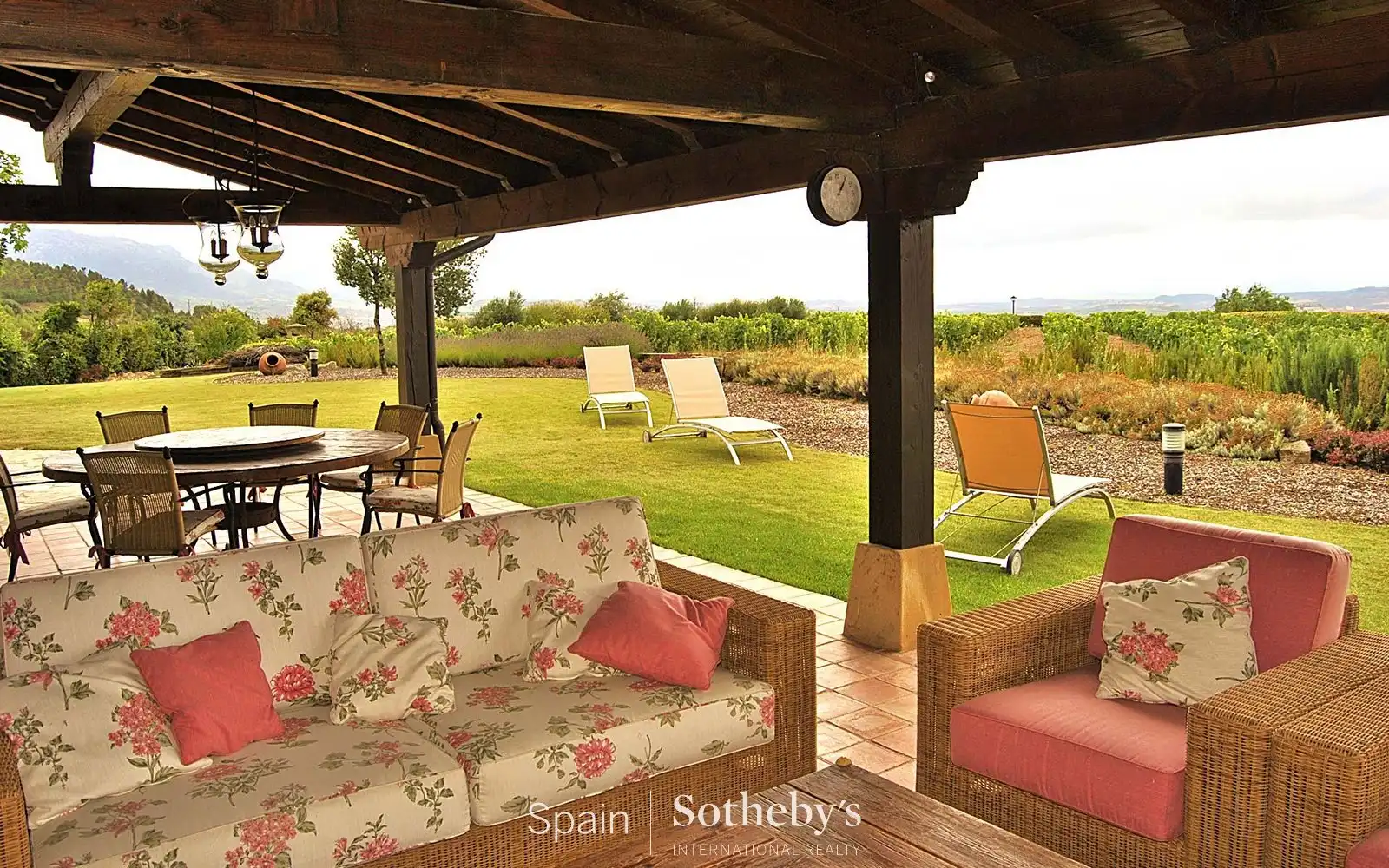 Terrasse von Residential zum Verkauf in Villalba de Rioja