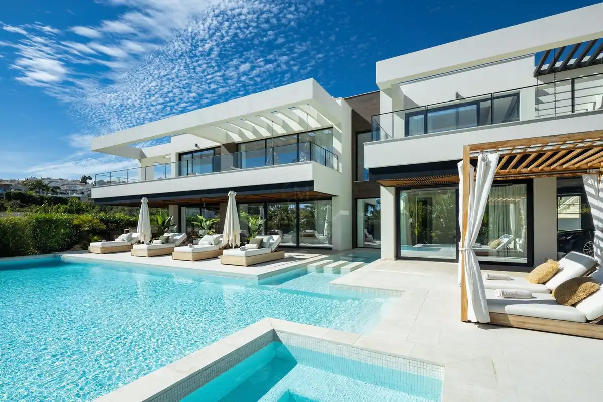 Piscina de Casa o xalet de lloguer en Marbella amb Aire condicionat, Jardí privat i Terrassa