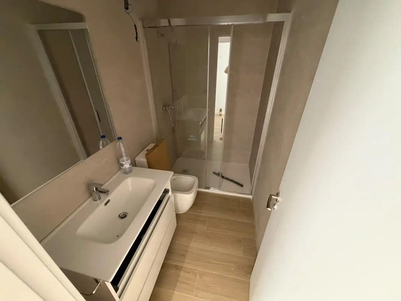 Bathroom of Flat for rent in Camins al Grau
