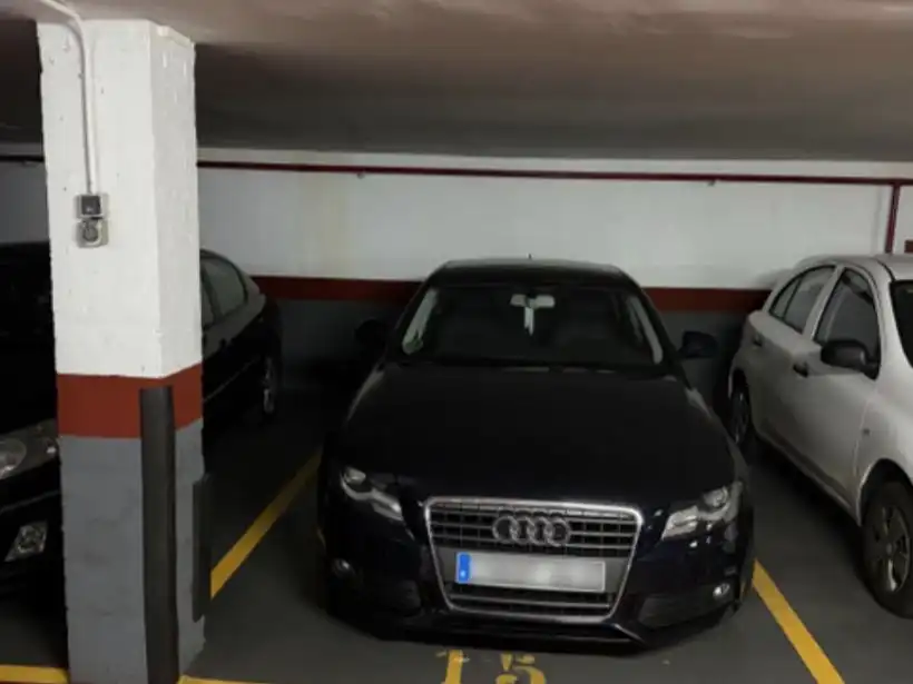 Aparcament de Garatge en venda en Leganés