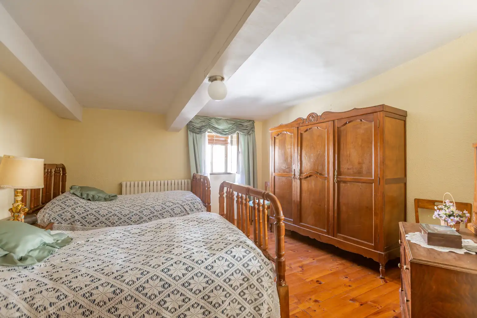 Habitación de Casa o chalet en venta en Galar con Calefacción, Jardín privado y Parquet