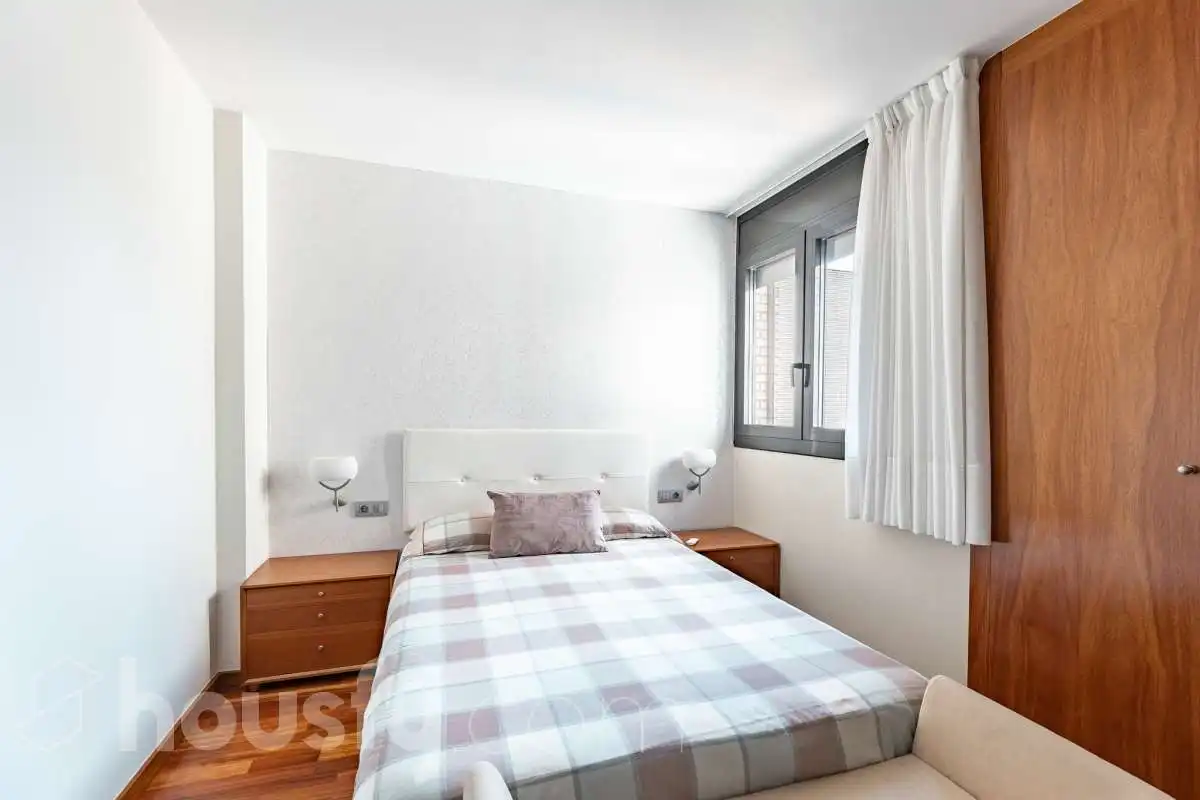 Habitación de Piso en venta en Esplugues de Llobregat con Aire acondicionado, Calefacción y Parquet