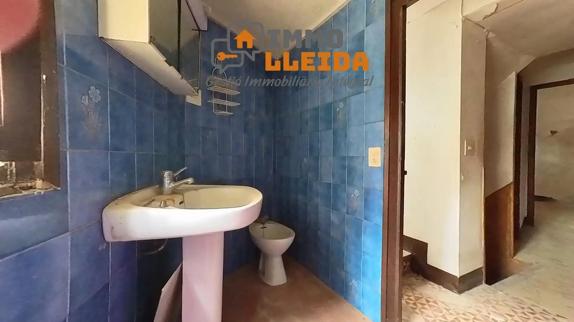 Casa adosada en venda en Les Avellanes i Santa Linya amb Terrassa, Traster i Balcó