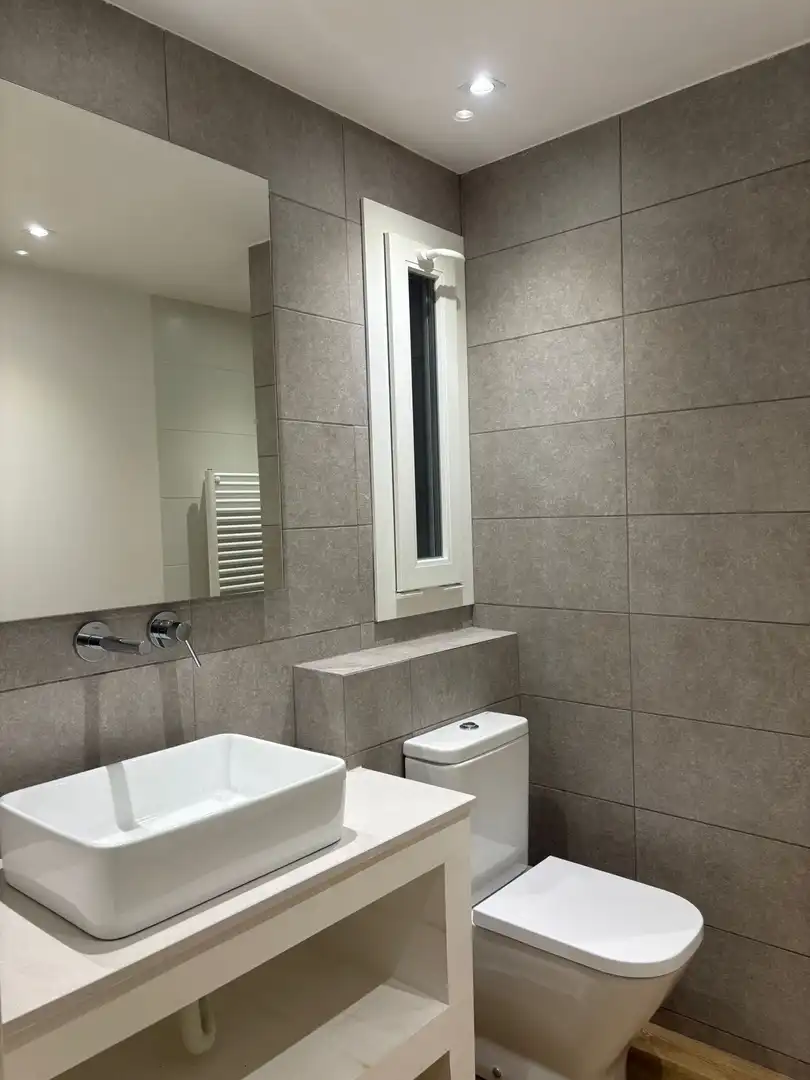 Baño de Apartamento en venta en Lleida con Aire acondicionado y Calefacción
