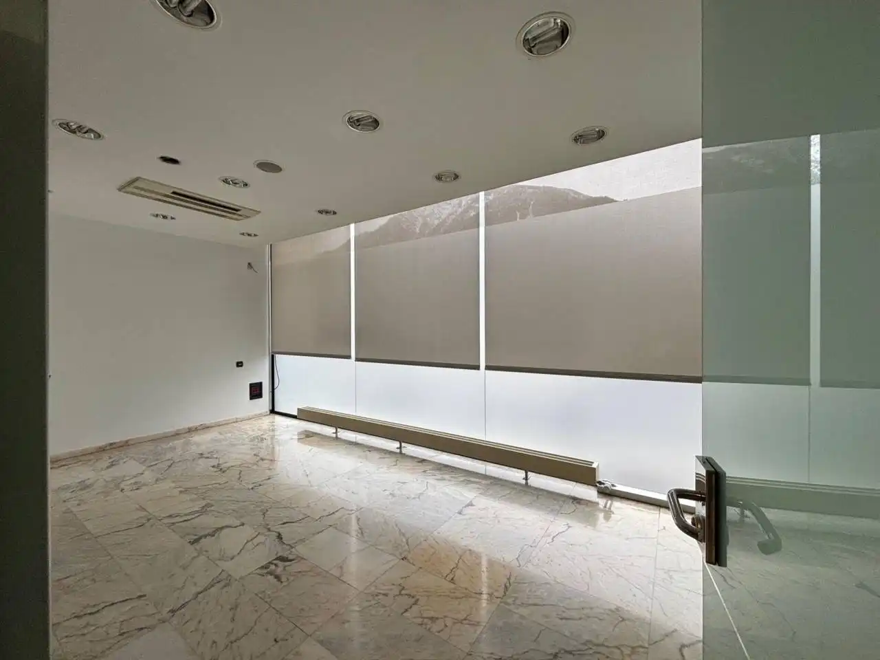 Local comercial de lloguer a Calle avinguda del Fener edifici el Forestal, imagen 14