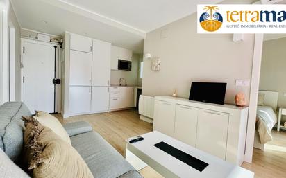 Living room of Flat for sale in Castelldefels  with Air Conditioner, Heating and Terrace