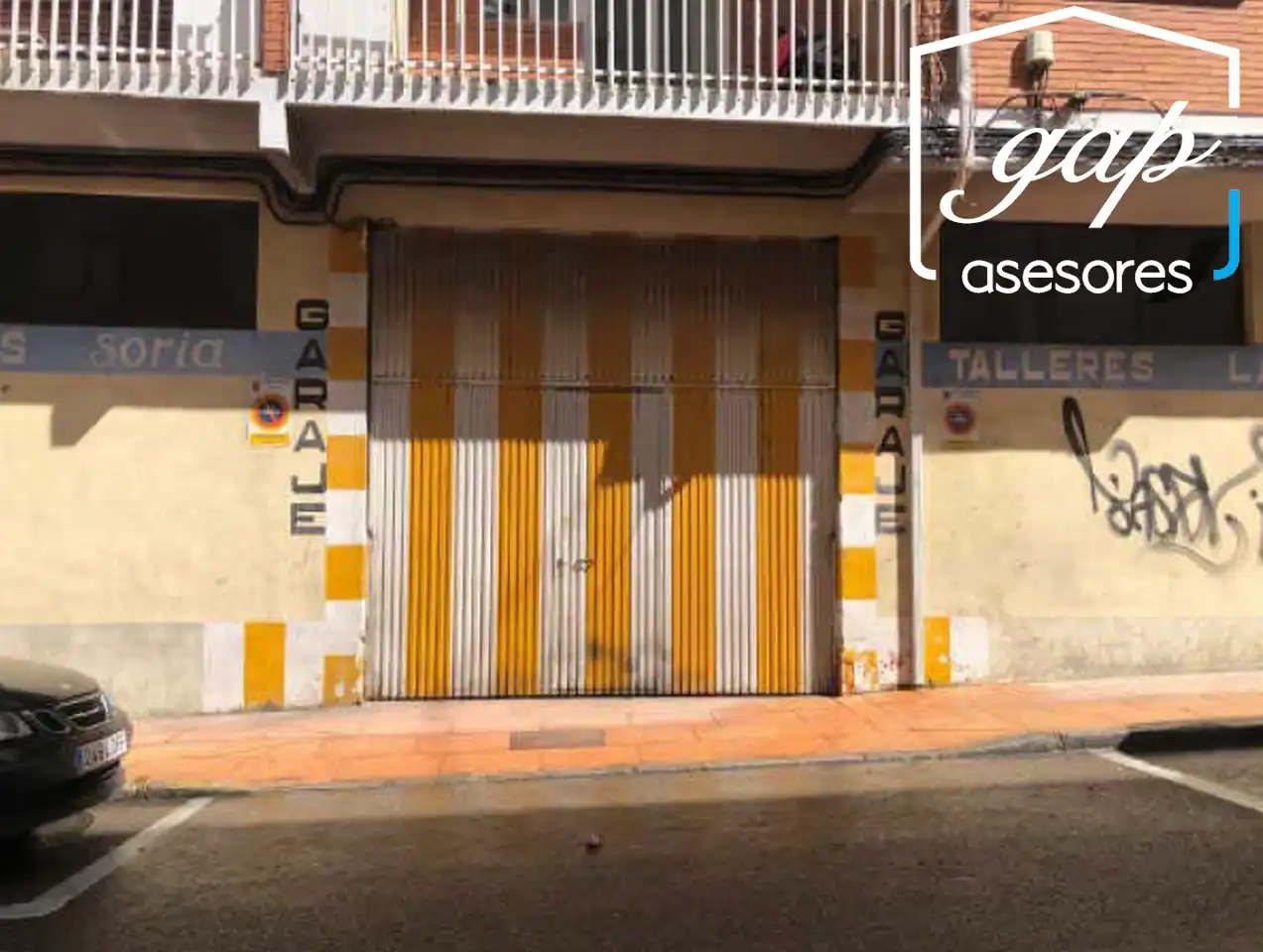 Local comercial en venda a Centro, imagen 2