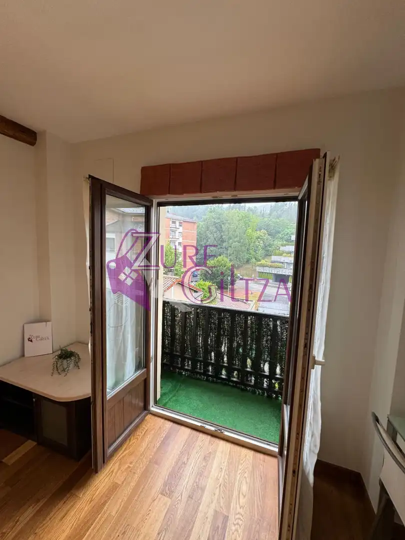 Terrassa de Pis en venda en Durango amb Calefacció i Moblat