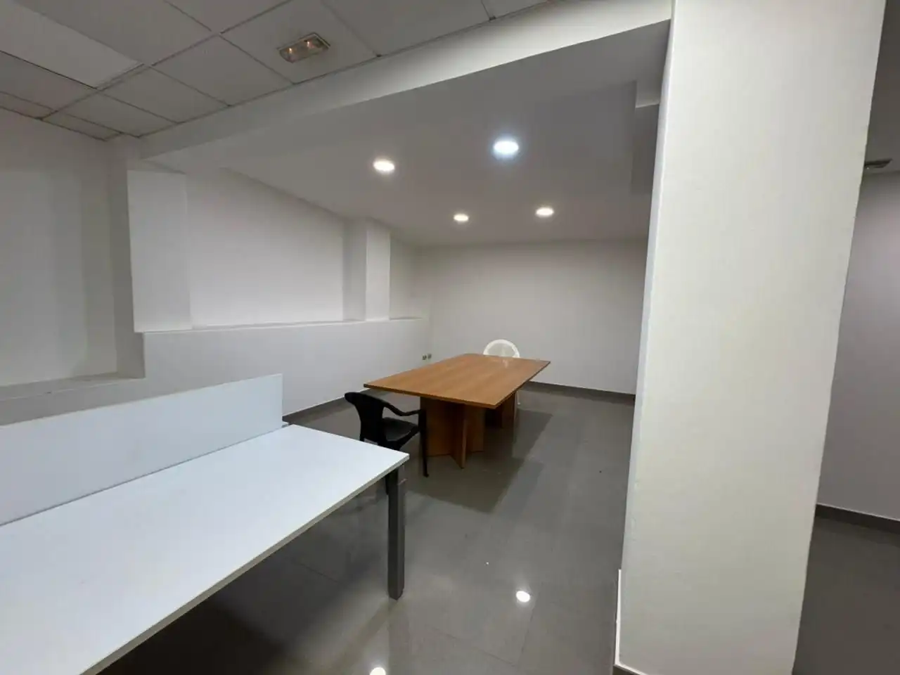 Oficina de alquiler en Avenida Camelias, 80, Camelias - Pi y Margall