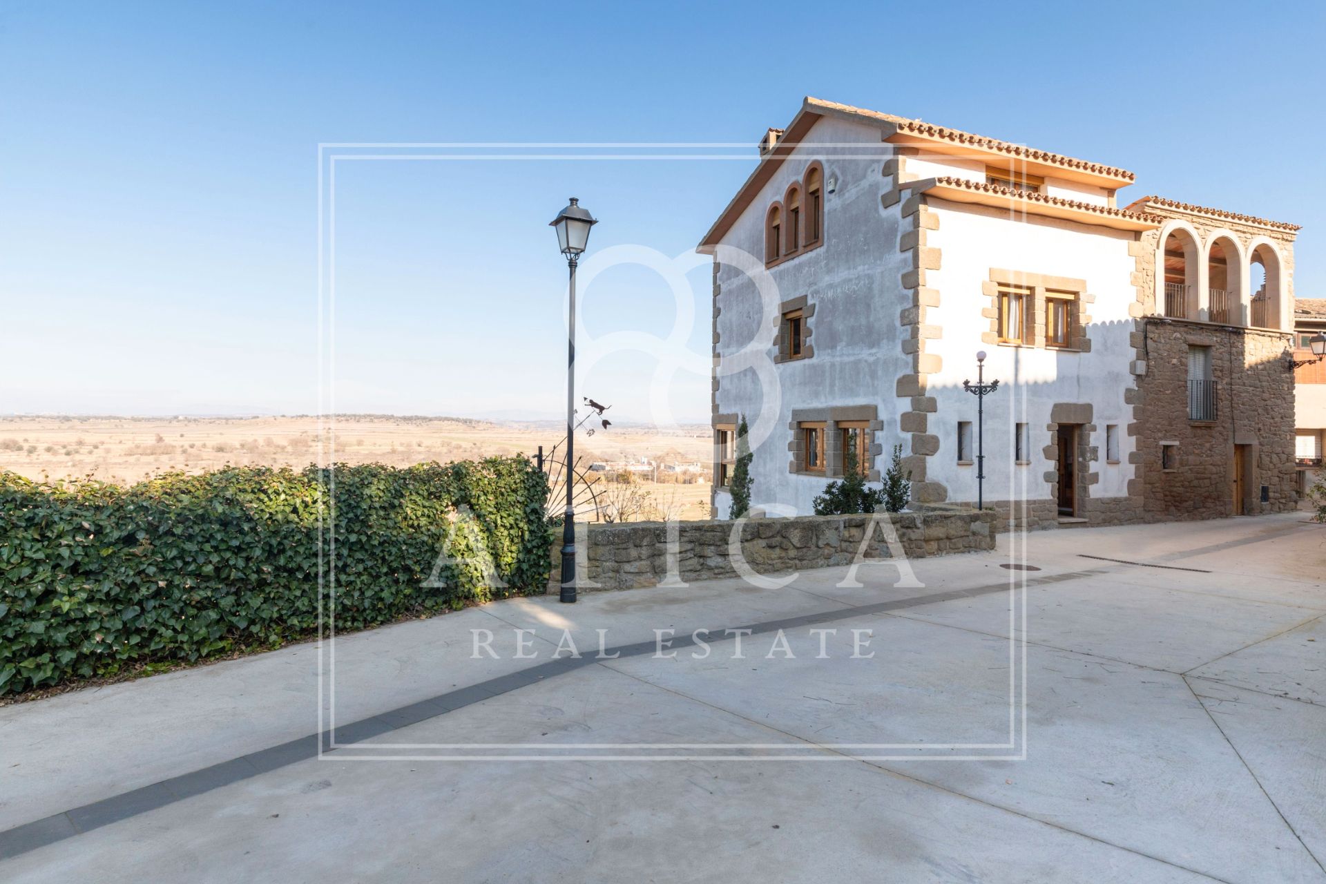 Vista exterior de Casa o xalet en venda en Ossó de Sió amb Aire condicionat, Calefacció i Jardí privat