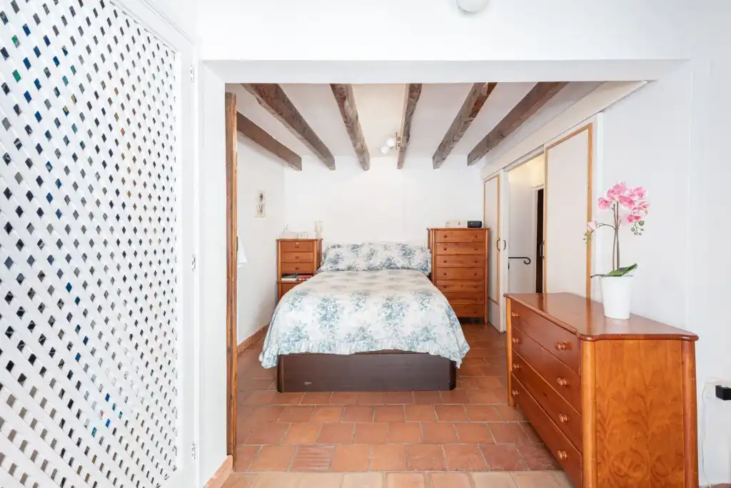Schlafzimmer von Country house zum Verkauf in Pollença mit Klimaanlage, Terrasse und Möbliert
