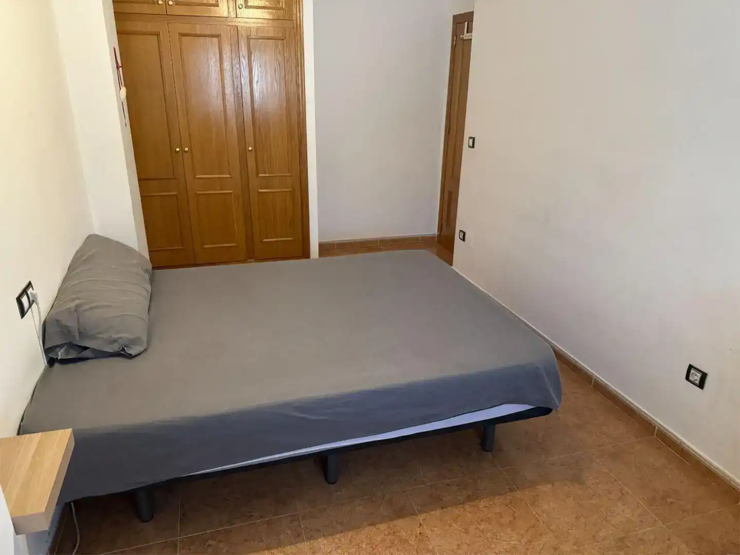 Dormitori de Dúplex en venda en Redován amb Aire condicionat, Jardí privat i Traster