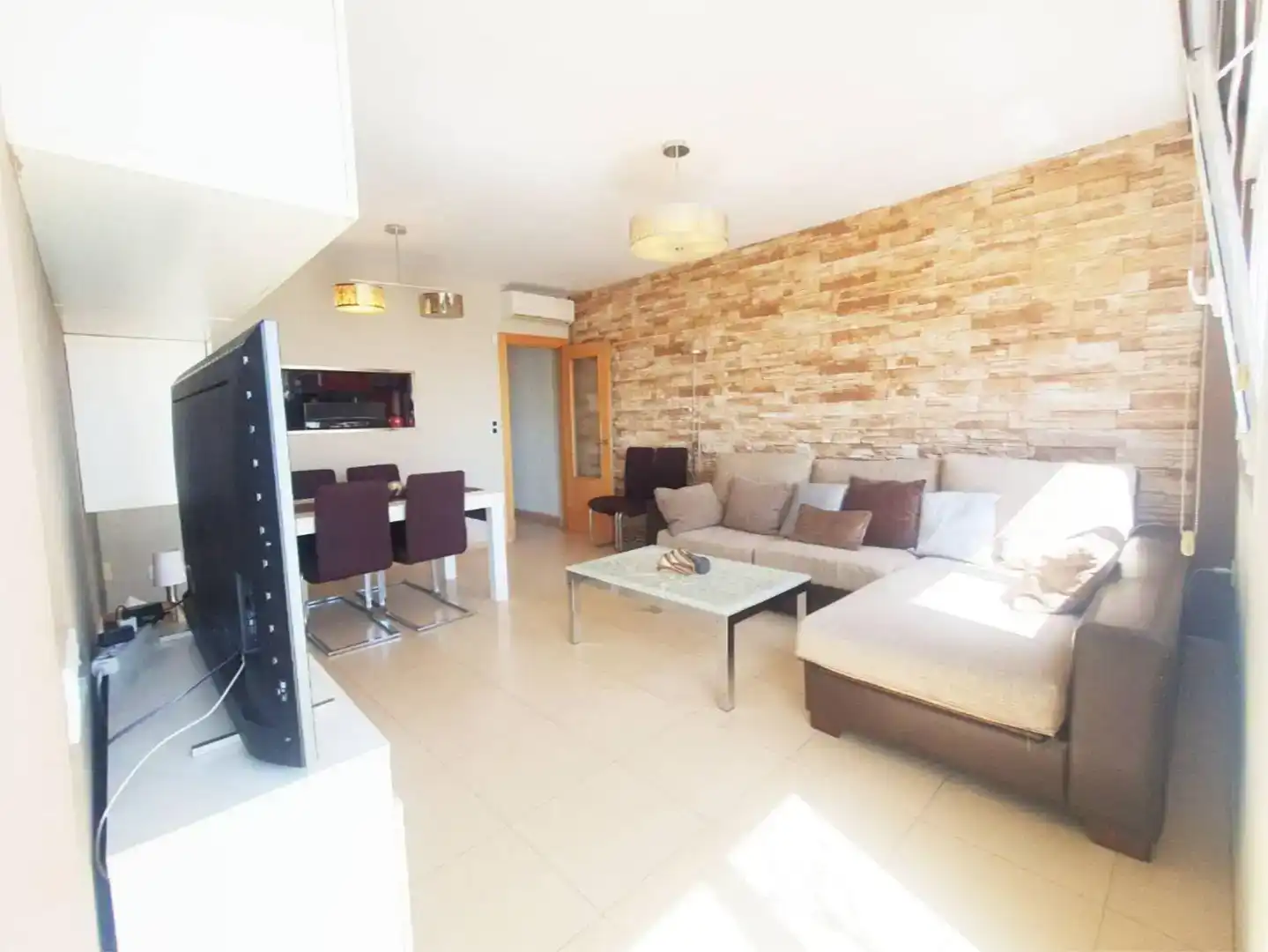 Sala de estar de Piso en venta en Roquetas de Mar con Amueblado