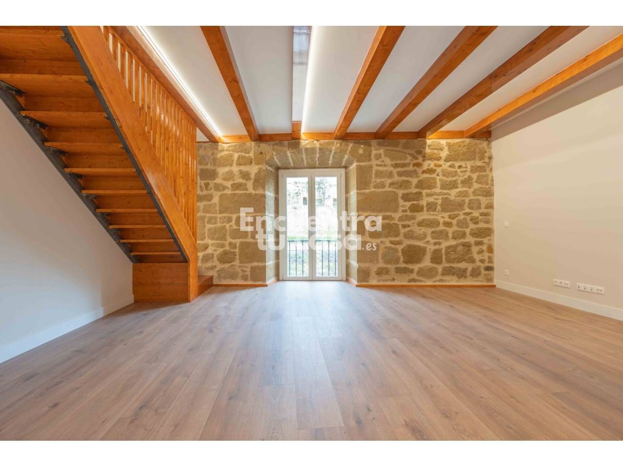 Dúplex en venta en Labastida / Bastida con Calefacción, Trastero y Alarma