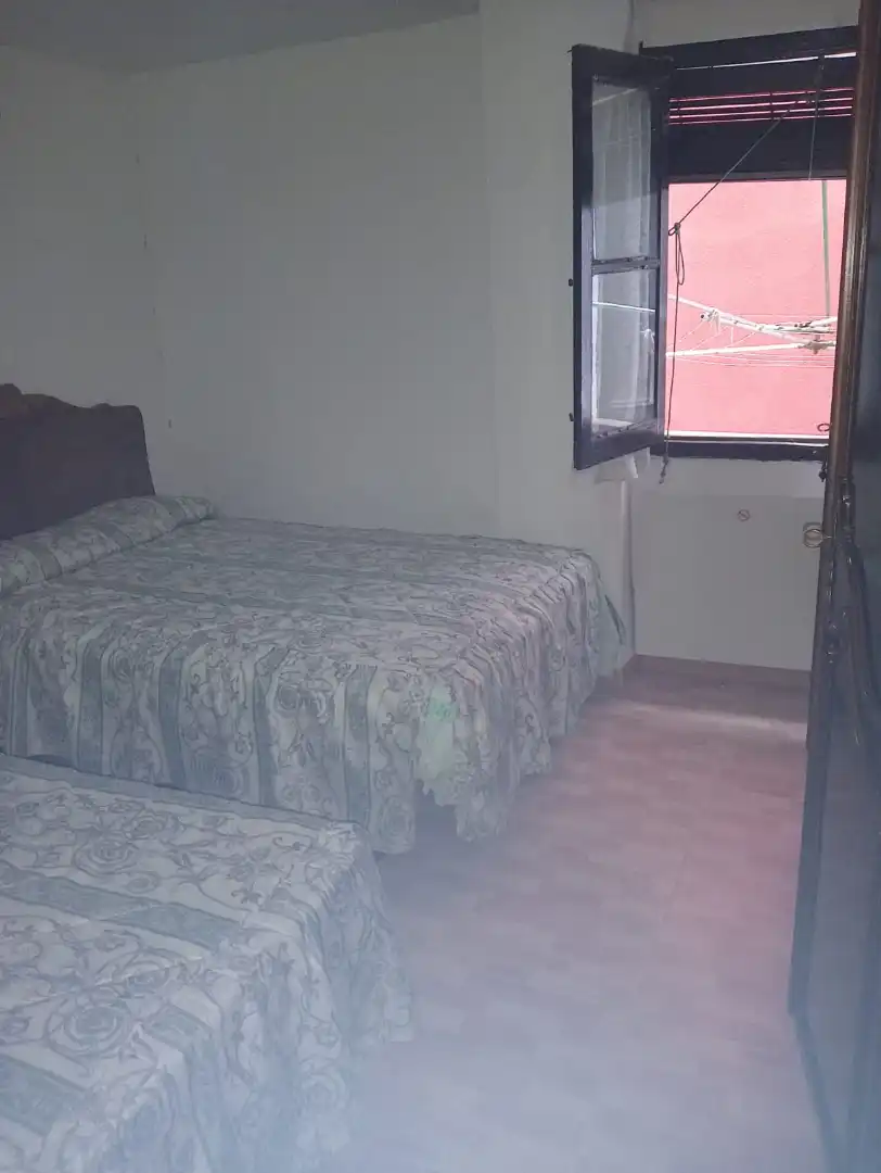 Habitación de Apartamento en venta en Navarrete con Calefacción, Trastero y Amueblado