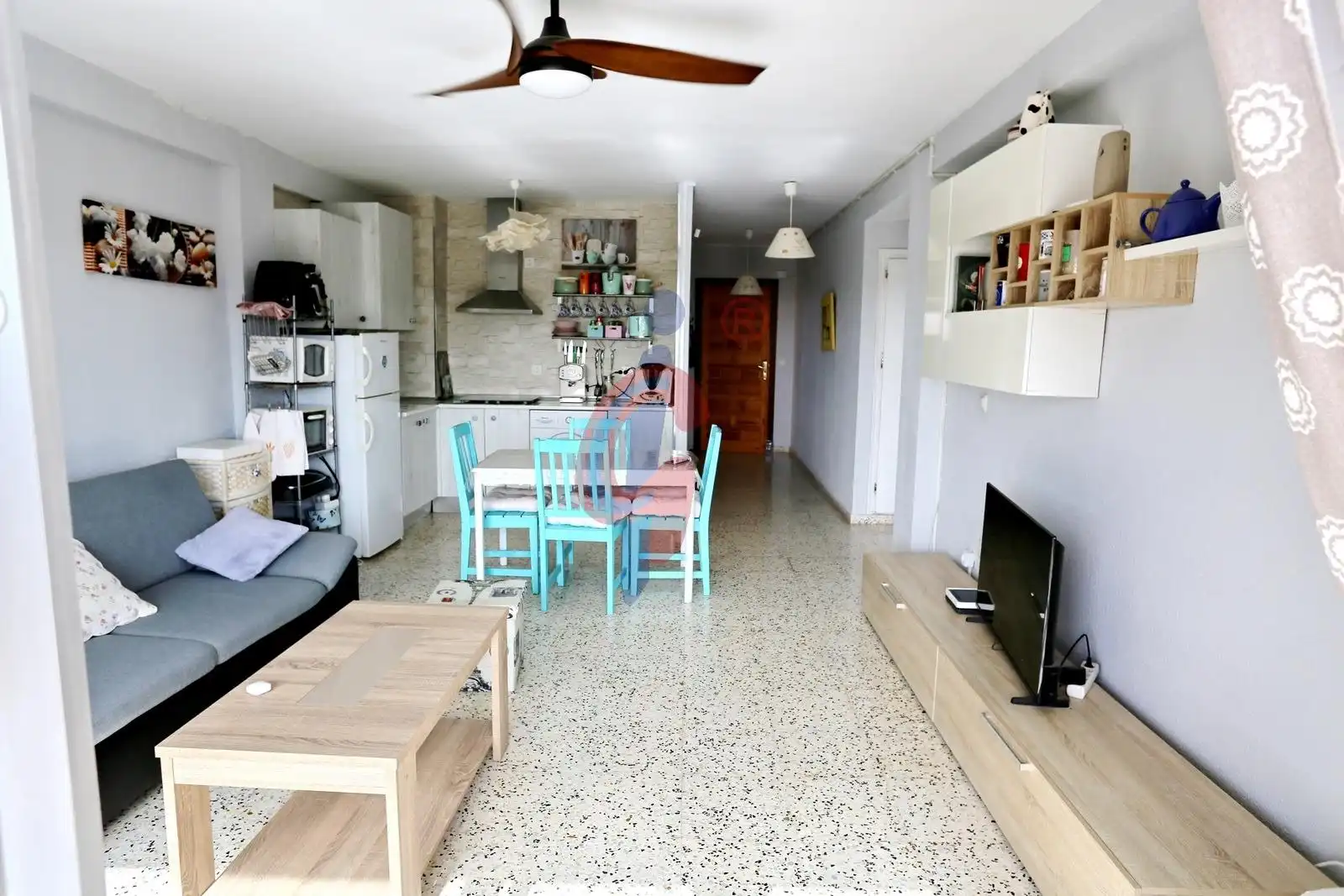 Sala d'estar de Apartament en venda en Guardamar del Segura amb Moblat